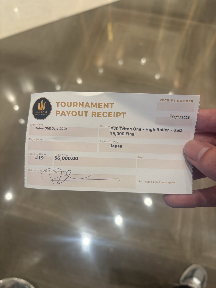 あきちか tweet media