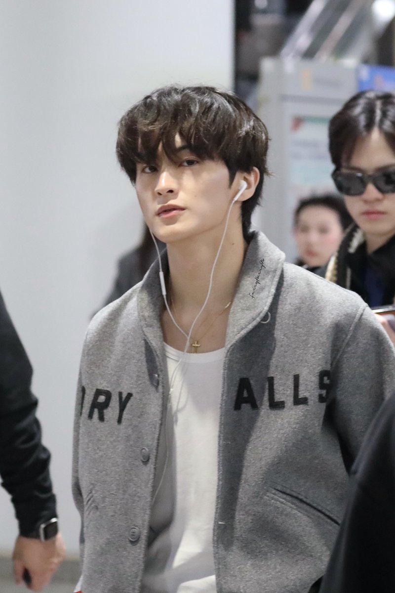 ON || NCT MENFESS tweet media