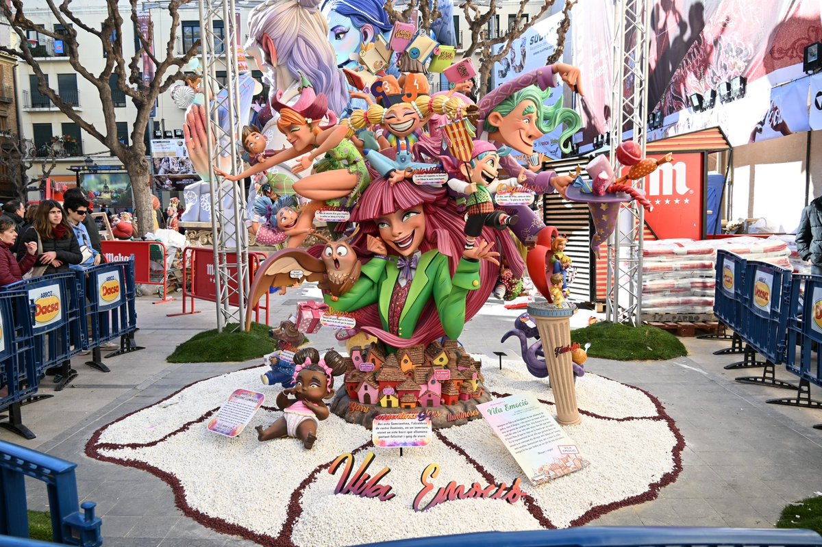 Falla del Pilar tweet media