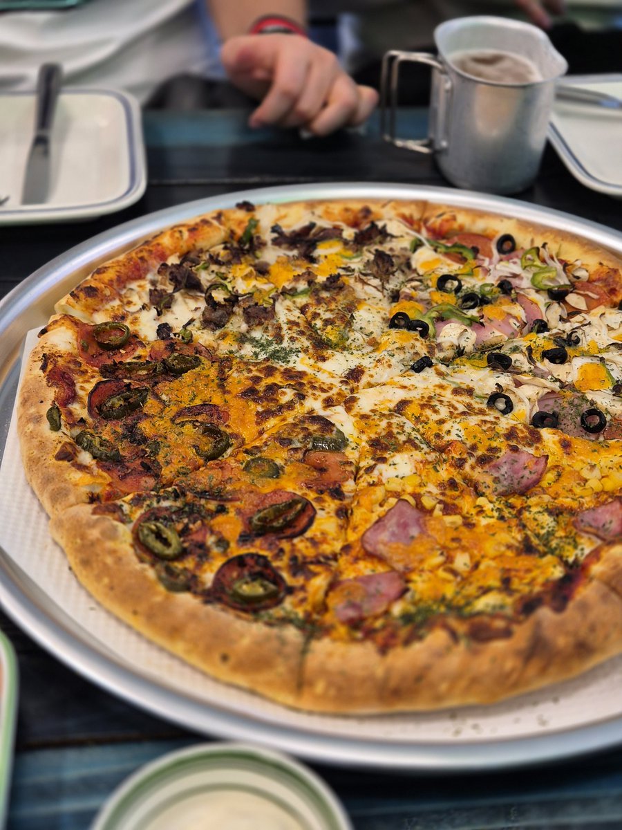 AliceFlag tweet media