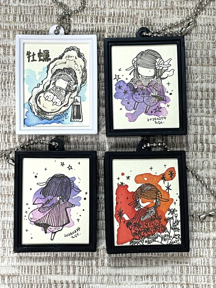 【BOOTHに追加しました】
額装原画、原画キーホルダーを追加しました。
 #Pavot 

https://t.co/vIfptxocWV 