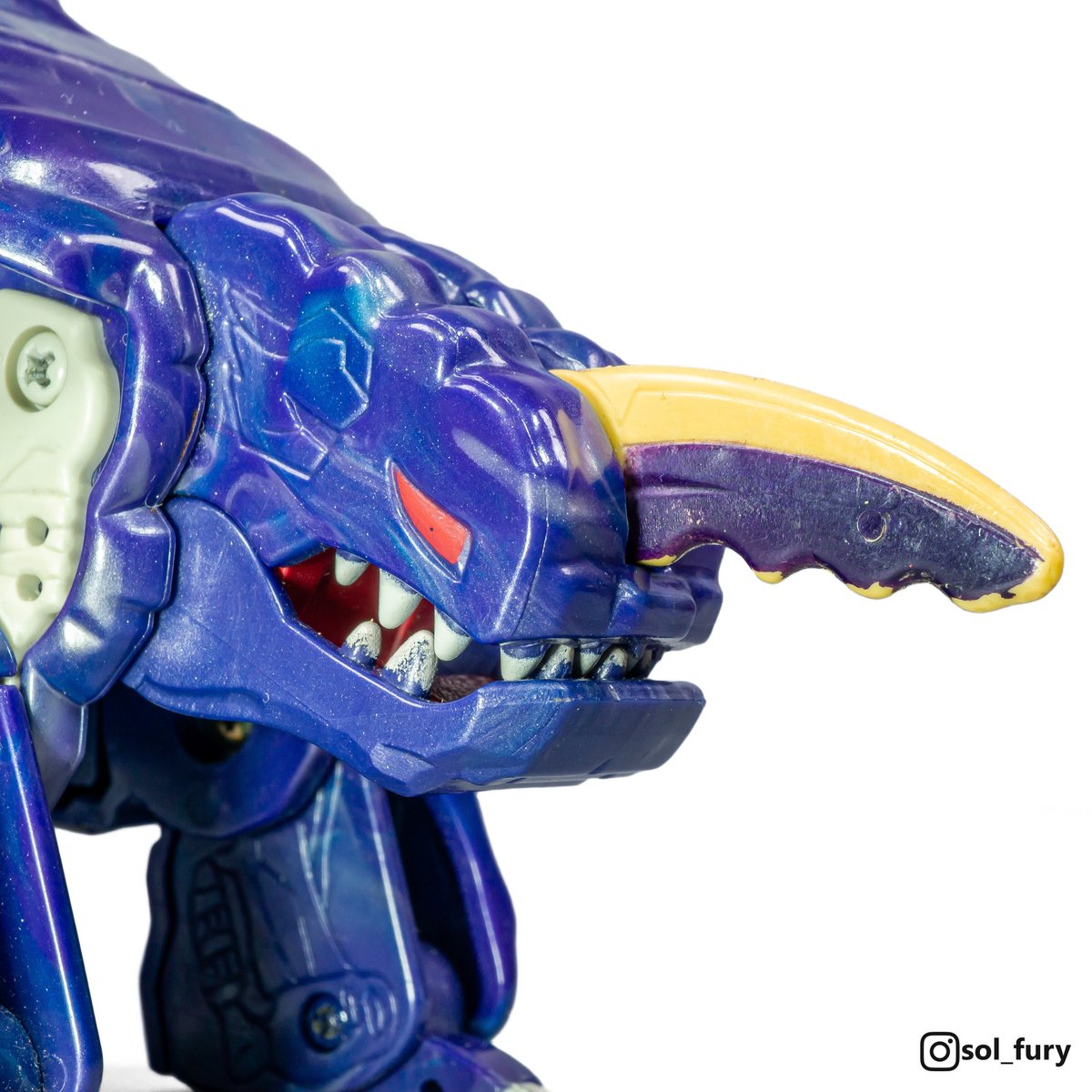 Sol Fury - Transformer of the Day tweet media