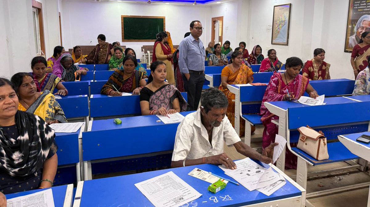 EducationOdisha tweet media