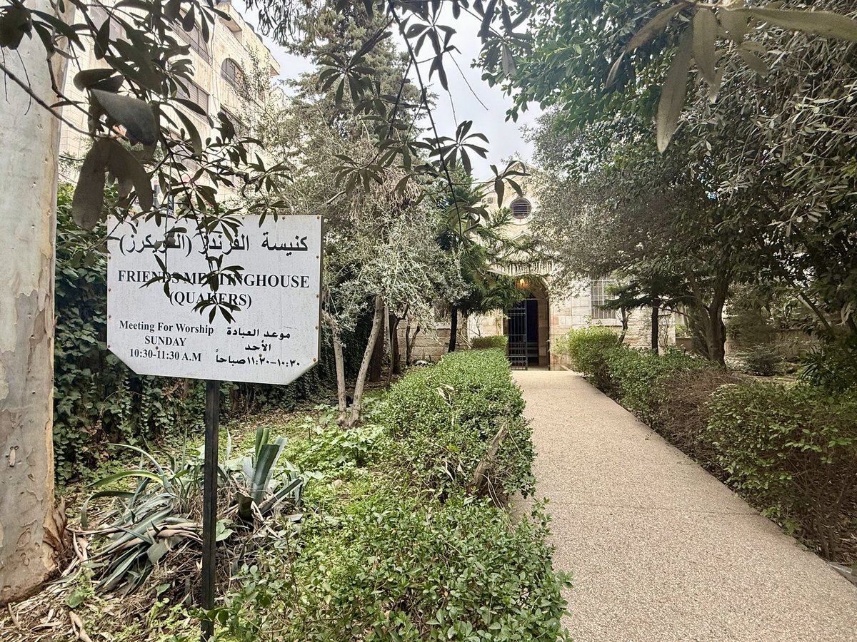jacknassar33's tweet image. كنيسة الفرندز (الكويكرز) العربية، رام الله، فلسطين
Friends MeetingHouse (Arab Quaker Church), Ramallah, Palestine
#quakers #friends #ramallah #palestine #palestinianchristian #christian #holyland