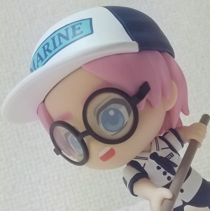 から² tweet media