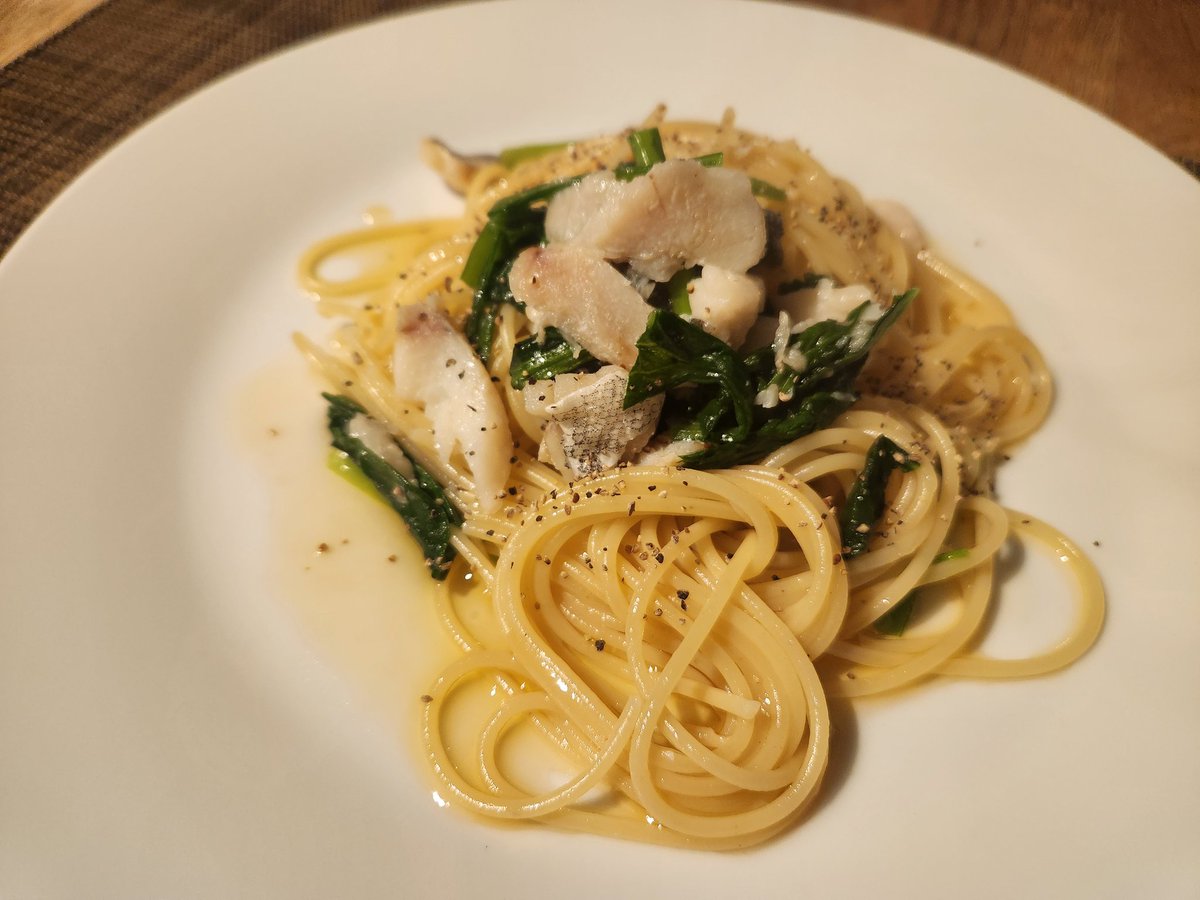 ラピス(ラズリ)@元素騎士 tweet media