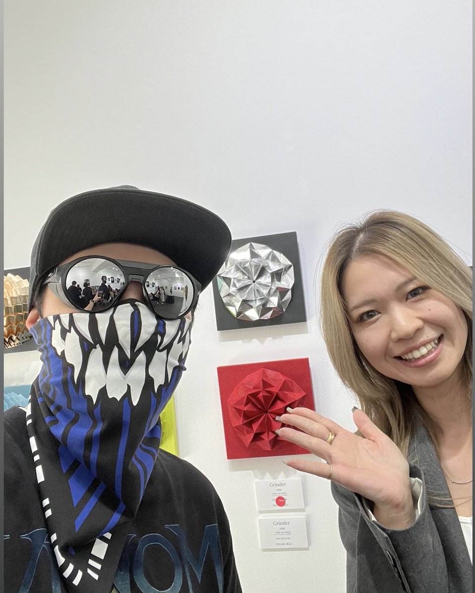 D. Hinklay tweet media