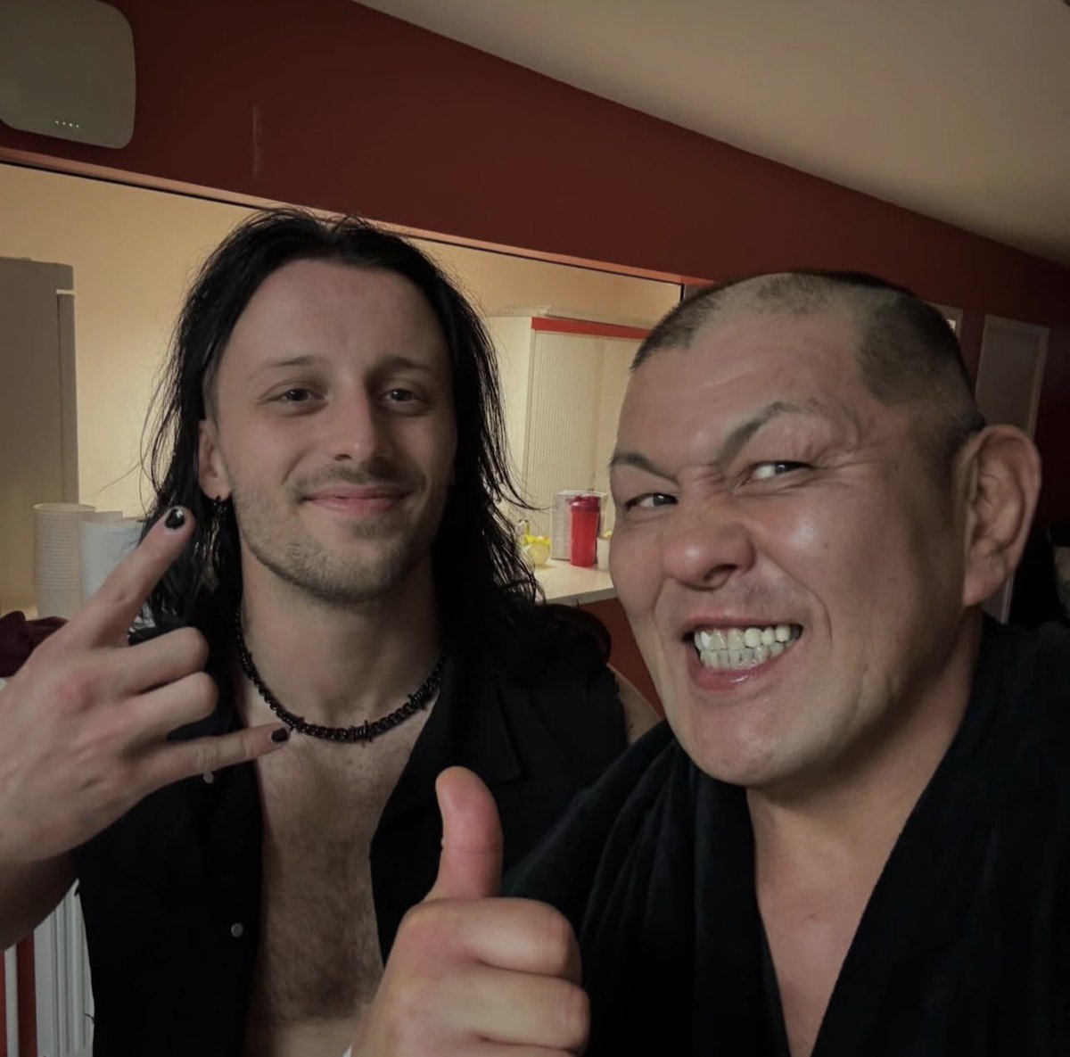 Drew Parker ドリュー・パーカー tweet media