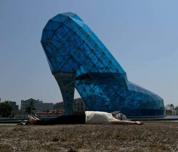 來路不明的 Chuck tweet media