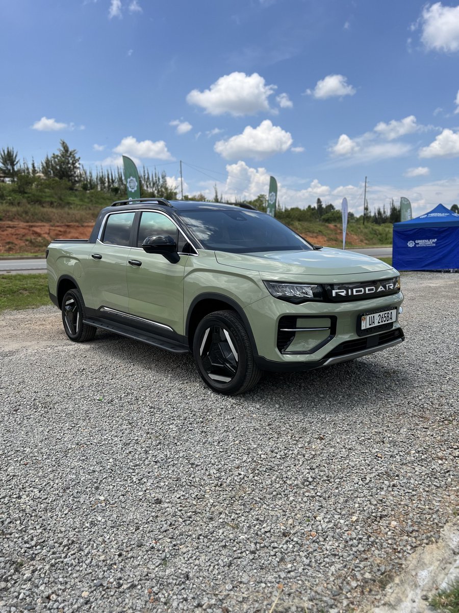 greenleafug's tweet photo. A new era of pickups is here.

The Riddara brings electric power, bold design, and serious capability to the road.

#greanleaf #driveelectric https://t.co/ImYqLen0Ne