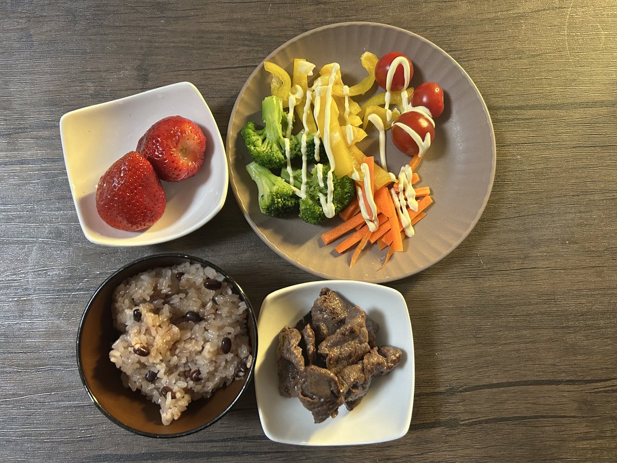 cgt_pan's tweet photo. 今日のごはん https://t.co/PRjzrKBNPn