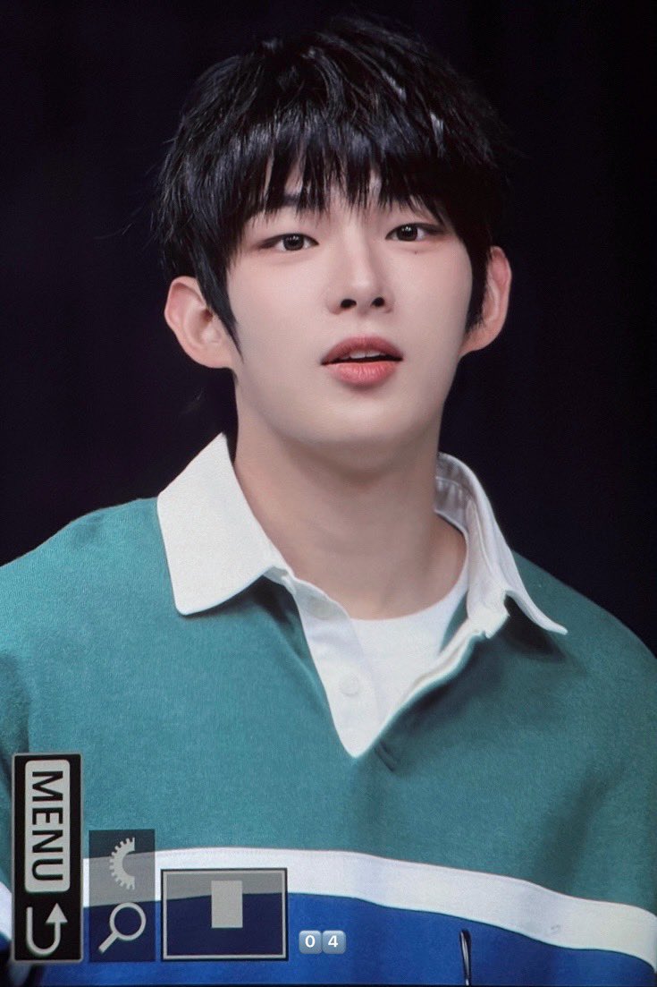 greenteaseyo's tweet photo. My world 🤍
#RENJUN #STEVEN https://t.co/2WWEmm4SJ5