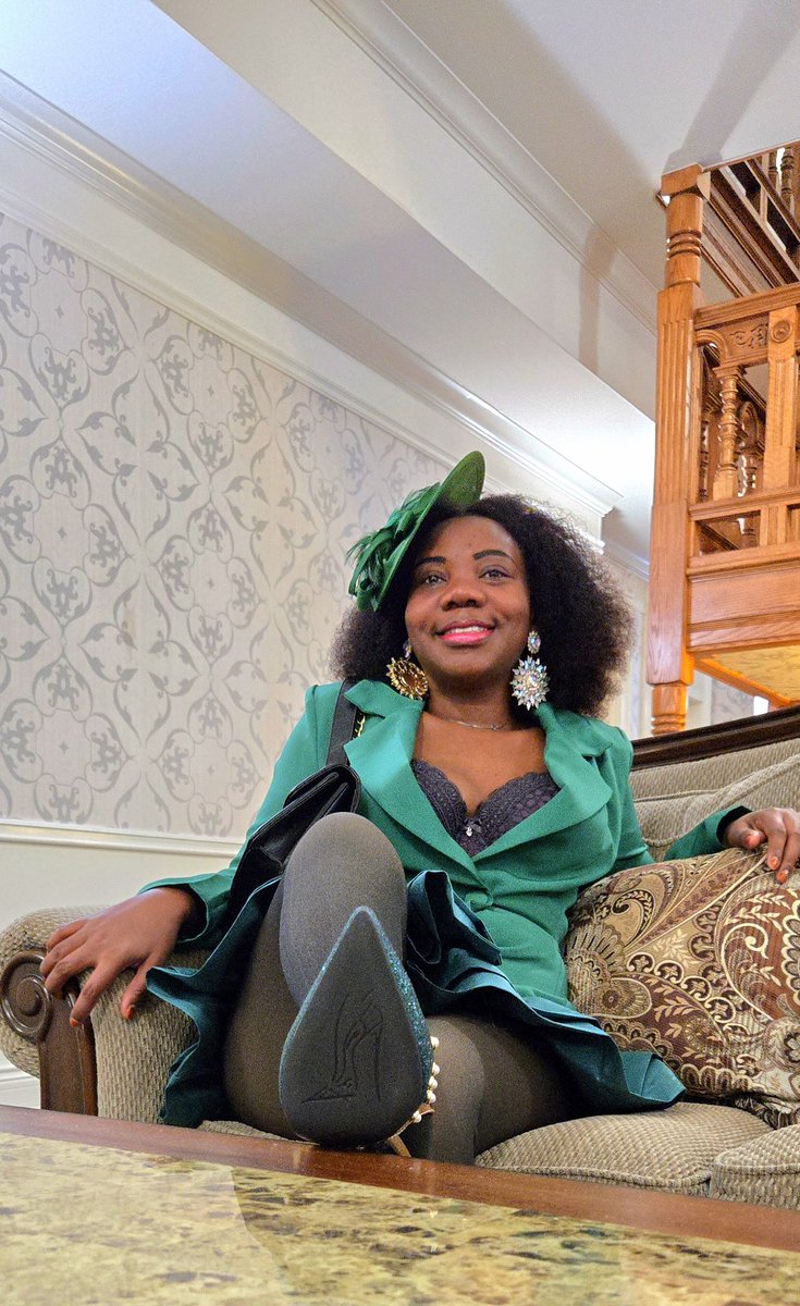 Goodgal Julie Crawford 🇺🇬🇺🇲 tweet media