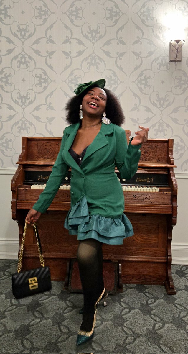 Goodgal Julie Crawford 🇺🇬🇺🇲 tweet media