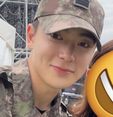 ㅇㅇ #𝓙 tweet media