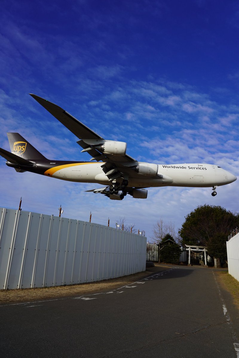 kiyoshi747's tweet image. 日曜日お疲れ様でした。
ガソリンが高い！
また成田に行きたいのに…
家🏠からは遠いのでこれじゃ行けなくなっちゃう😢

話変わって…
久しぶりのこのポジションで感覚が鈍った💦
あと3、4歩後ろにさがって撮らなきゃダメでしてね😅
#UPS