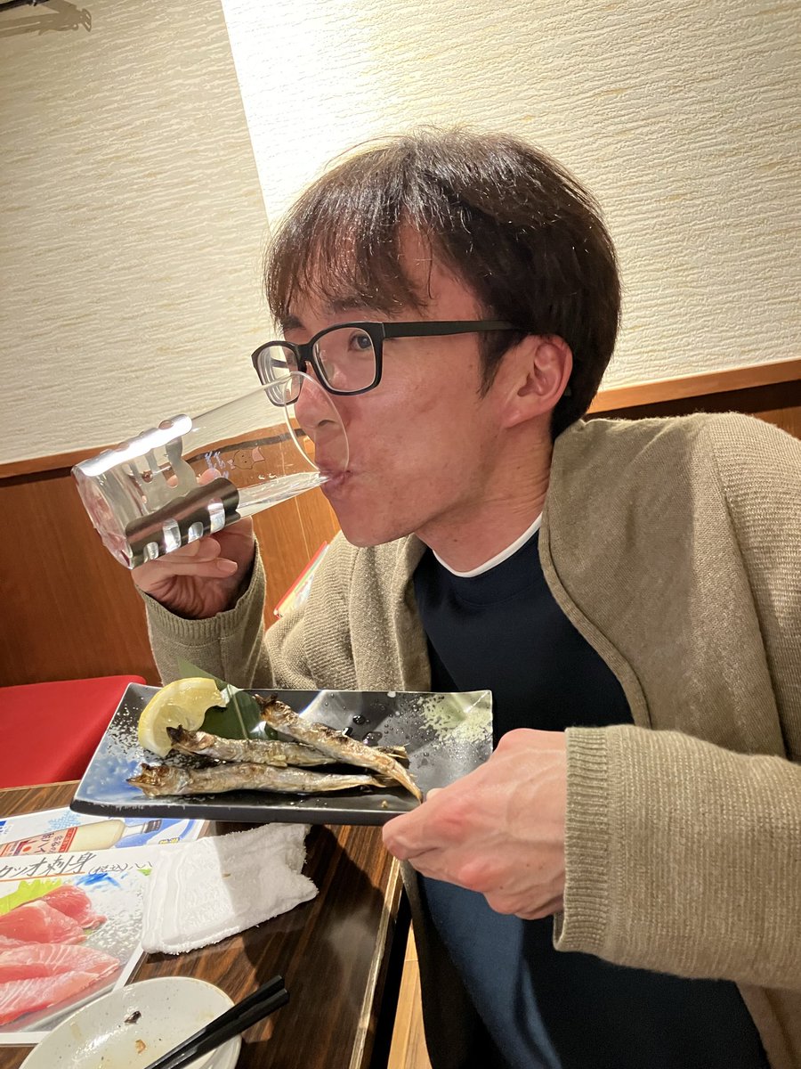 am.43.5km(3:54/k)
pm.10.2km(4:29/k)

今日はいっぱい走った！頑張った！
と、言うことで、乾杯🍻