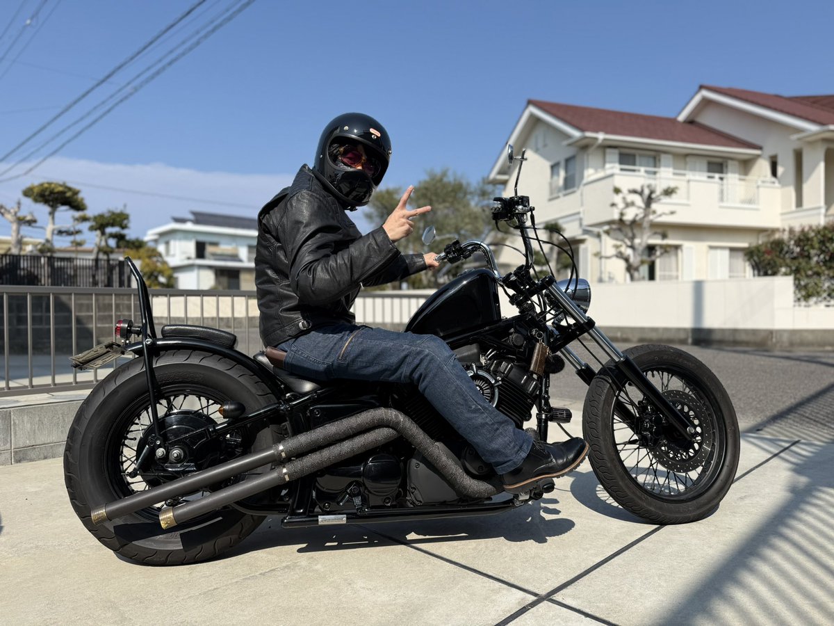 YUTA_86zn6's tweet photo. 久しぶりに相棒とツーリング🏍
ナルスカ行きよる途中にミラー外れたw

今週は水曜日と土曜日にツーリング予定🔥
めちゃくちゃ楽しみ🤭 https://t.co/hvn05HAAOH