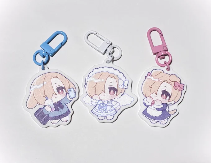 グッズ届いた シンステに持っていくよん