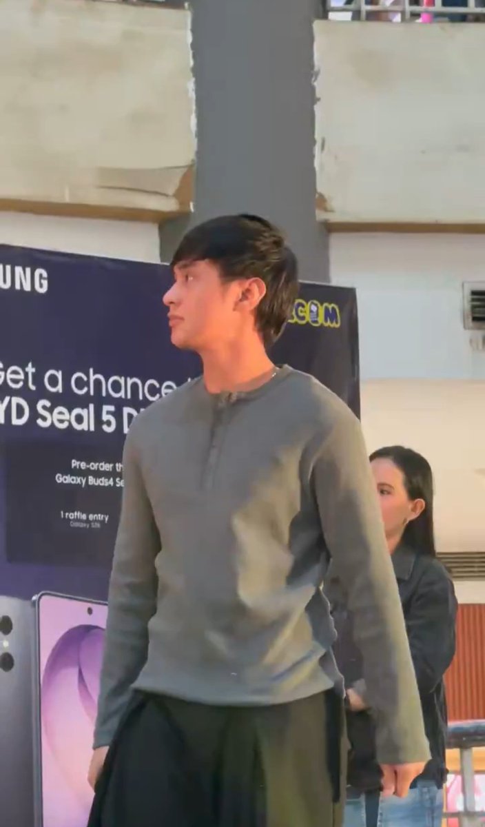 Ang gwapoooo side view

WILTELCOMe JMIBARRA