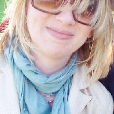 WhitestPrincess tweet media