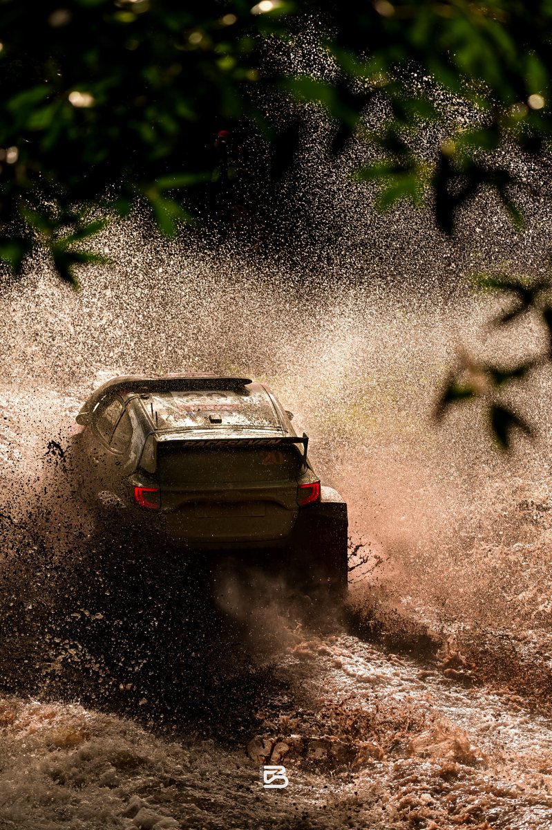 Bonaya.aa tweet media