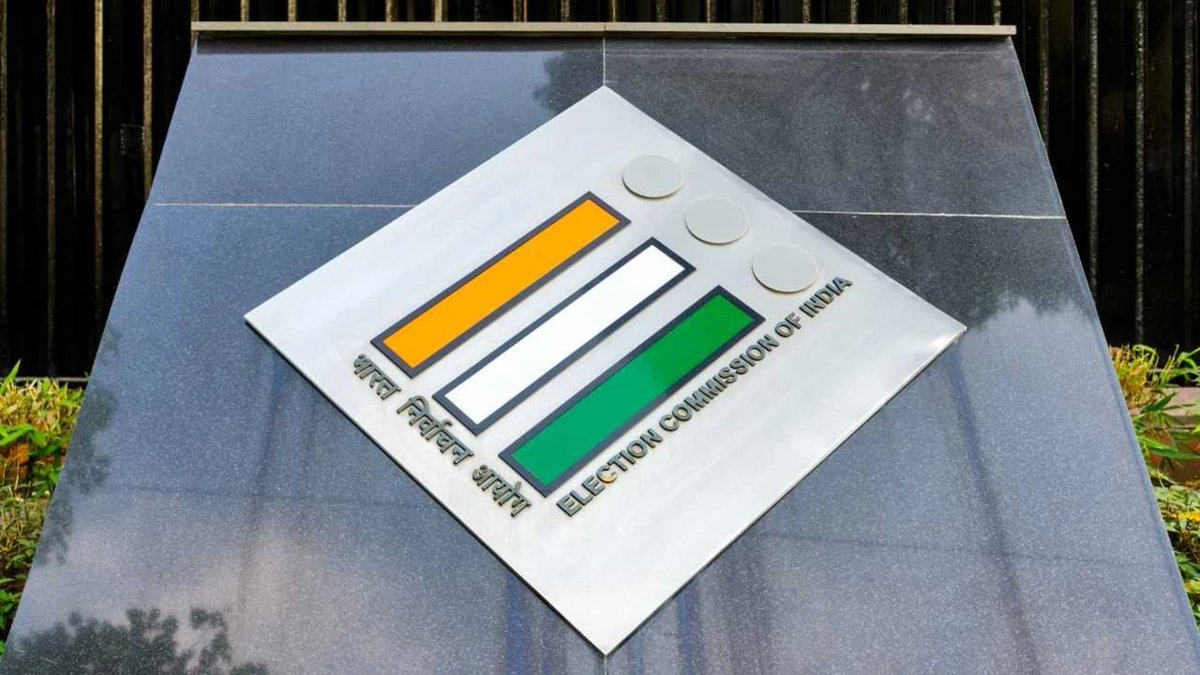 CNBCTV18News's tweet photo. Election countdown begins. The Election Commission will announce the Assembly poll dates for five states today at 4 PM.
Follow our LIVE updates for voting schedule, phases, nominations and counting details.
#ElectionDates #AssemblyElections #ECI #StatePolls #IndiaPolitics
https://t.co/JsNax6JwfE