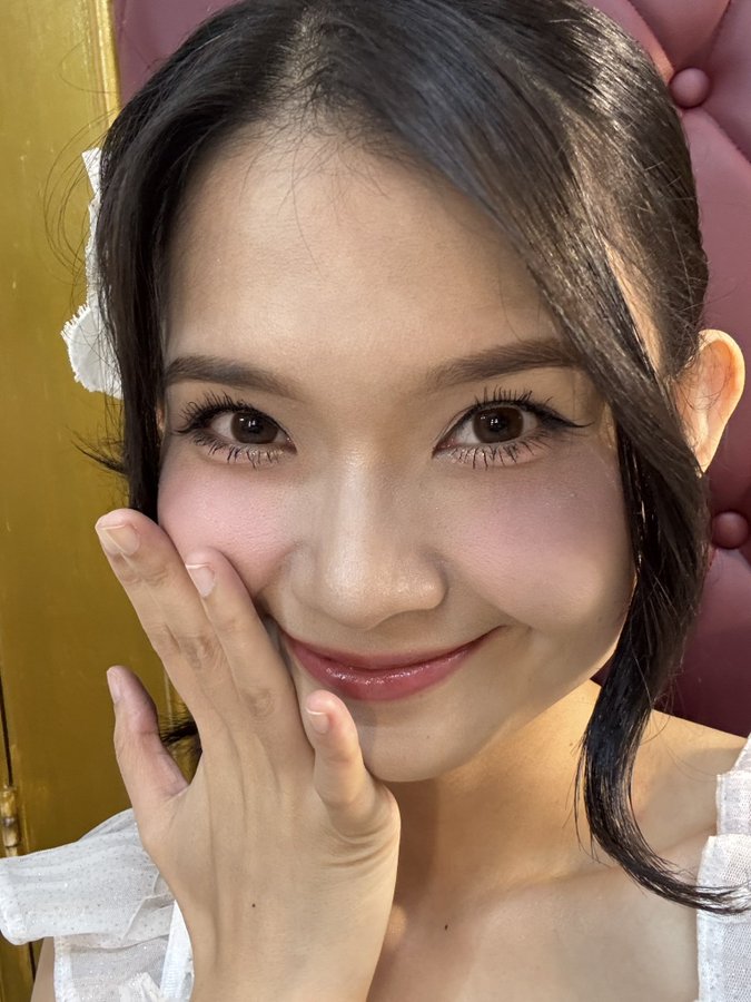 ezarssl's tweet photo. @tiomast @C_IndahJKT48 @InterindahOFC Happy birthday to the girl who makes every moment feel special just by being in it. I hope your day is as lovely as your smile and as bright as your future. Enjoy your special day to the fullest, Indah!" https://t.co/dIXeeaYvoy