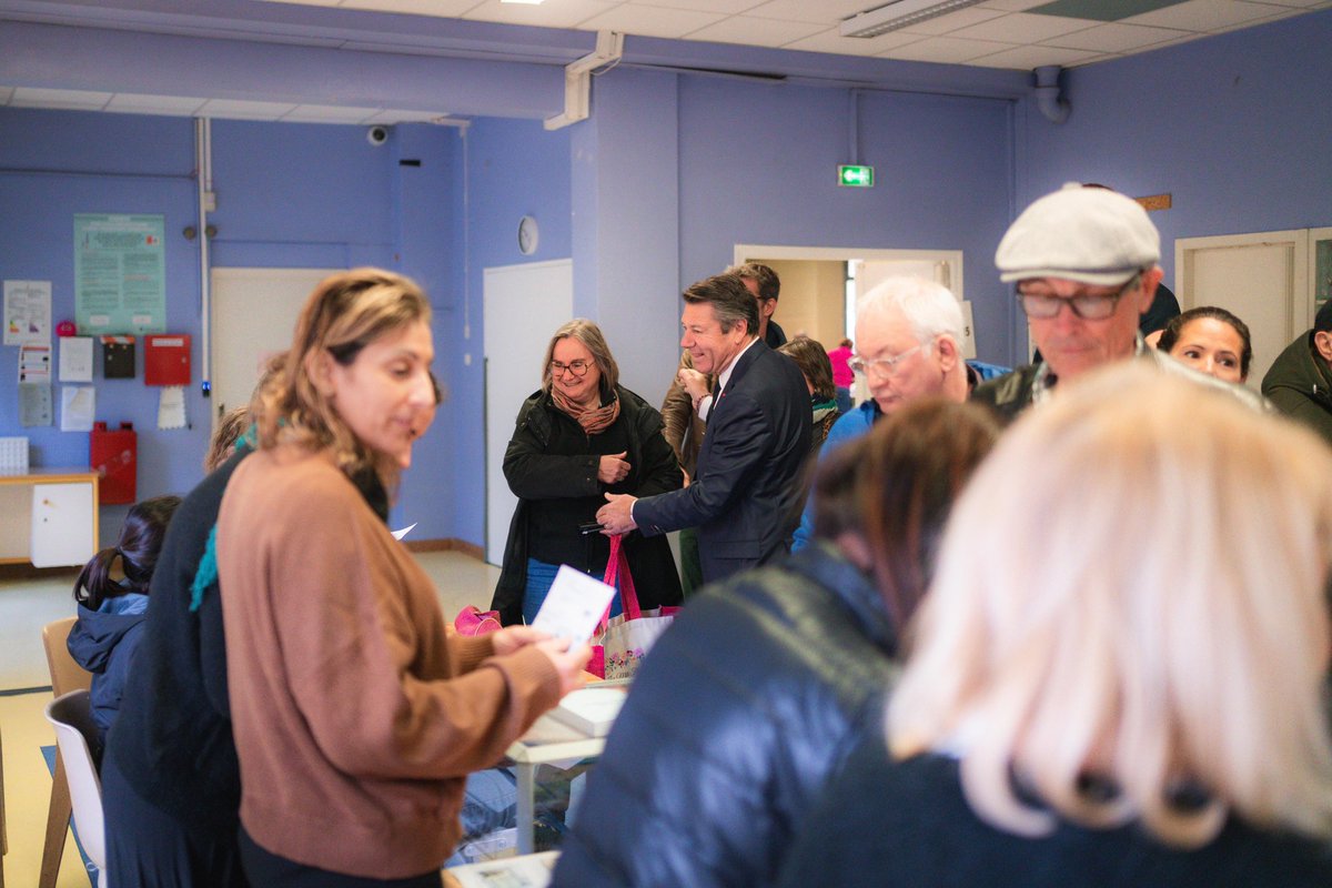 cestrosi's tweet photo. A voté. 🗳️
Agents municipaux, assesseurs, bénévoles : merci à toutes celles et ceux qui se mobilisent à Nice, comme partout dans le pays, pour tenir les bureaux de vote.
#municipales2026 https://t.co/cHnmRgb3qG