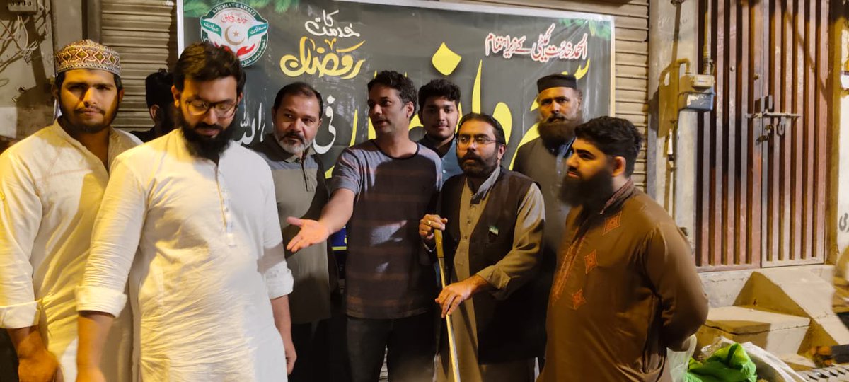 RanaAsifPP152's tweet photo. رمضان کی بابرکت ساعتیں
خدمت، اخلاص اور محبت کا سفر
#RanaAsif #pmmllahore
#Ramadan2026
#SehriDistribution
#RamadanKareem
#ServingHumanity
#PP152
#PakistanMarkaziMuslimLeague
#RamadanVibes
#SehriTime
#KhidmatEShaq
#ViralRamadan https://t.co/sIUtAhRbbb