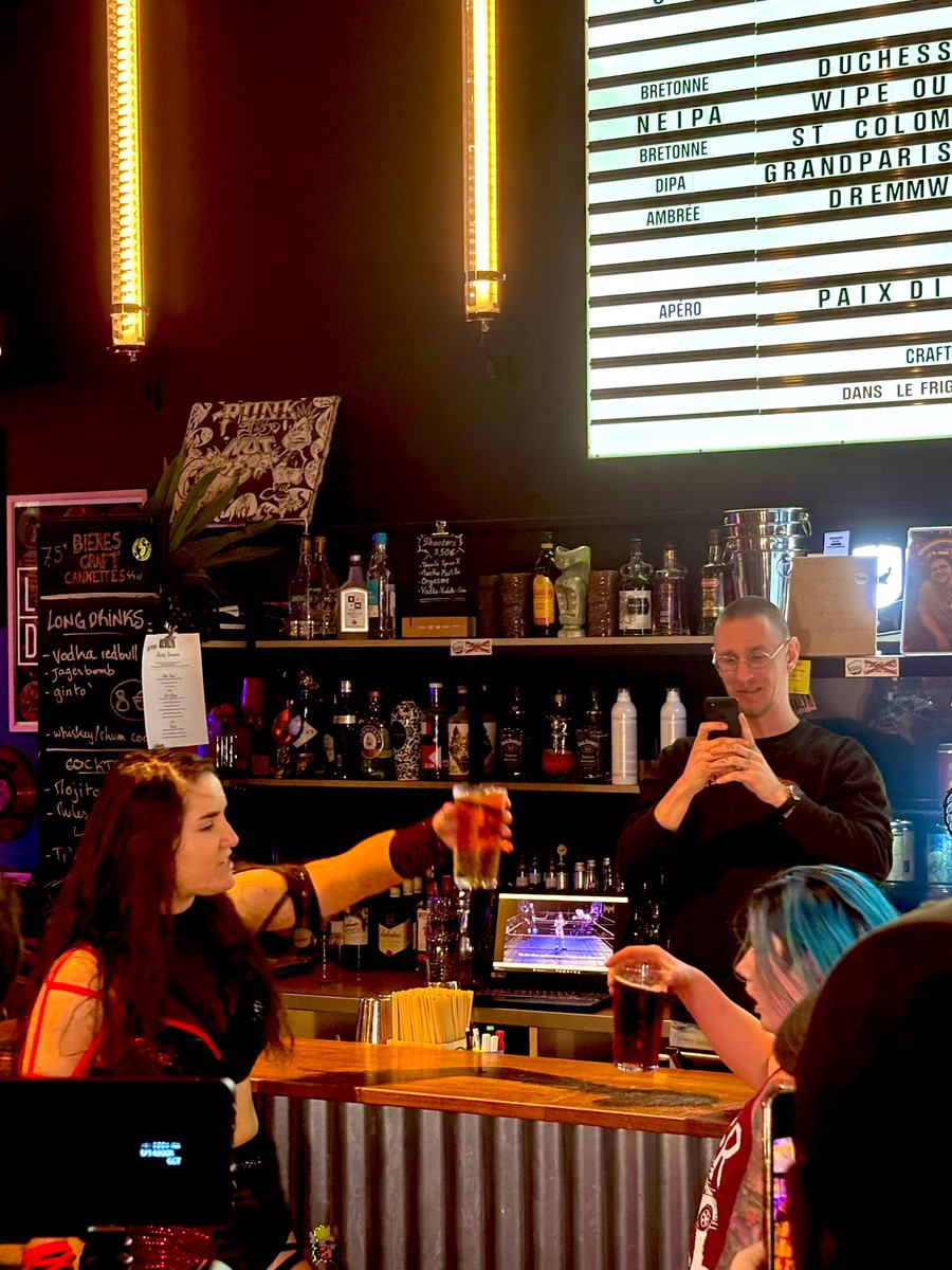 BoobaC79 tweet media