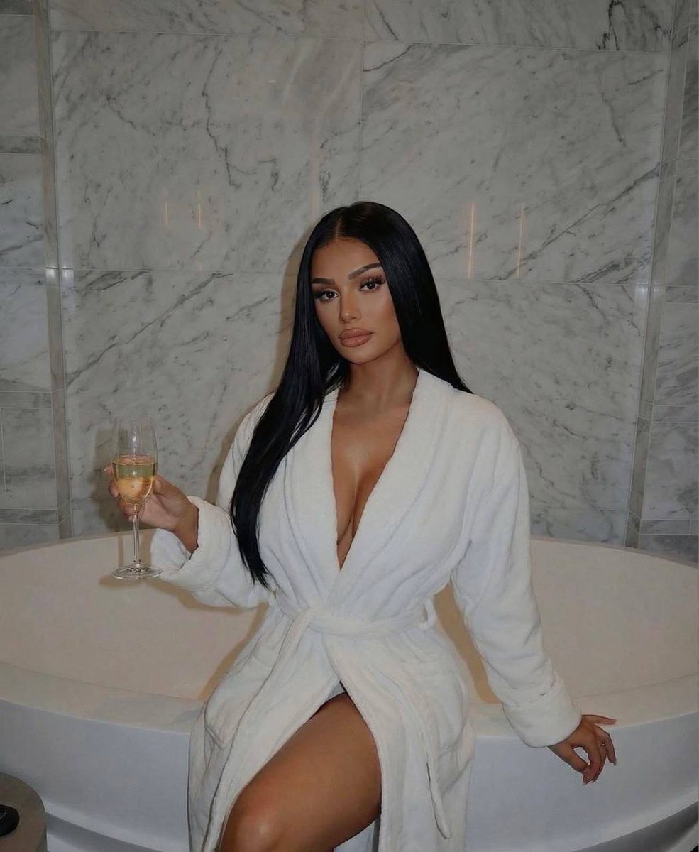 Mia 🏳️‍⚧️ tweet media