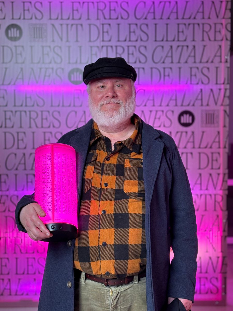 Editorial Comanegra tweet media