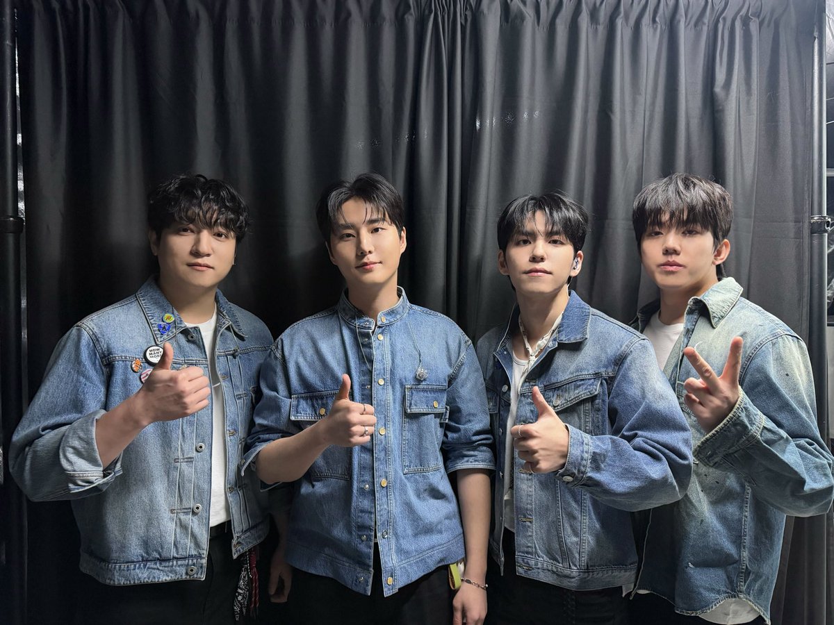 day6official's tweet photo. [ #DAY6_BEHIND ]

DAY6 10th Anniversary <The DECADE> in #GWANGJU - DAY2 💫

오늘도 솔찬히 재밌었다❣️
My Day 사랑한다잉🫶🏻

#DAY6 #데이식스
#The_DECADE
#DAY6_10th_Anniversary https://t.co/OiiHUDHlUD