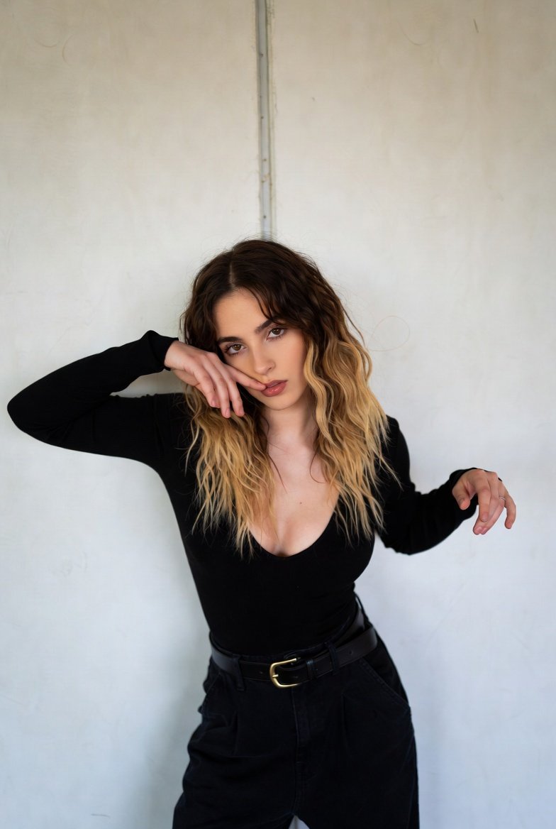 Velvet Shadows &amp; Honey Waves