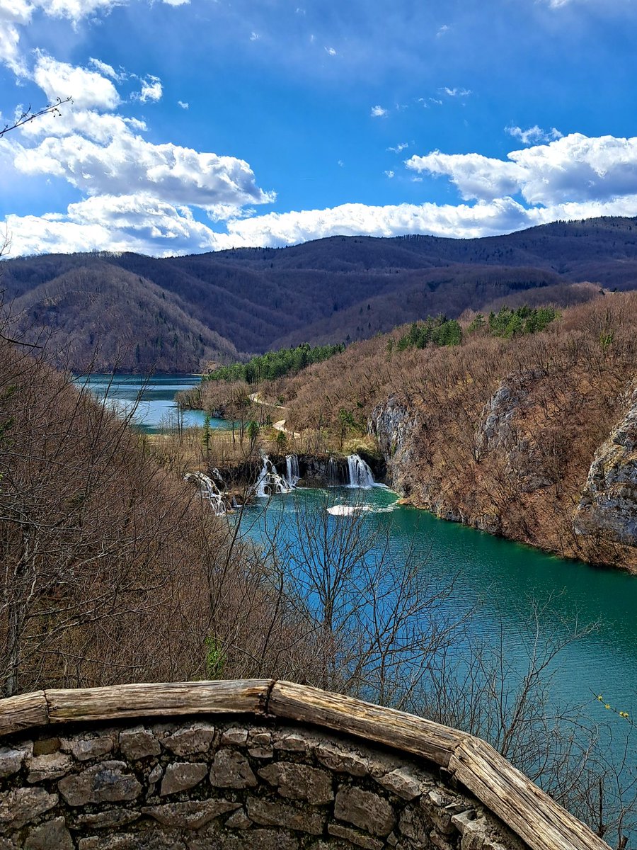 Plitvice Lakes National Park tweet media