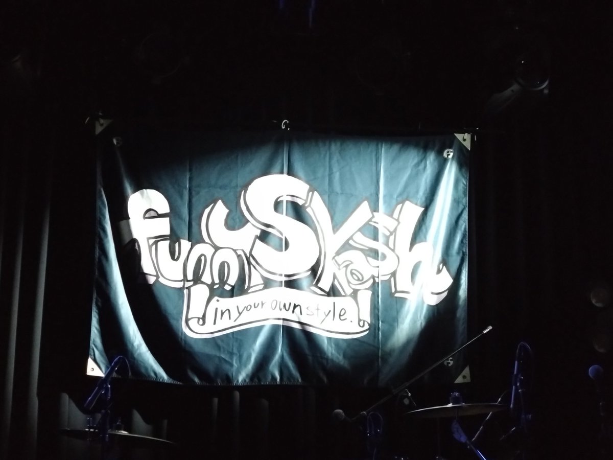 まいまい tweet media