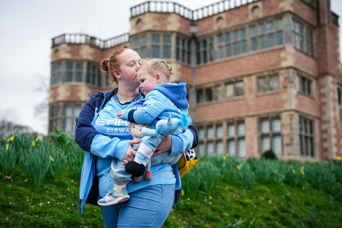 ManCity's tweet photo. Happy Mother's Day, City fans 🩵 https://t.co/cRipRh4ycf