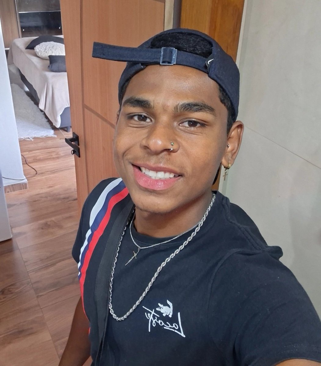 Carlos Bracho Oficial tweet media