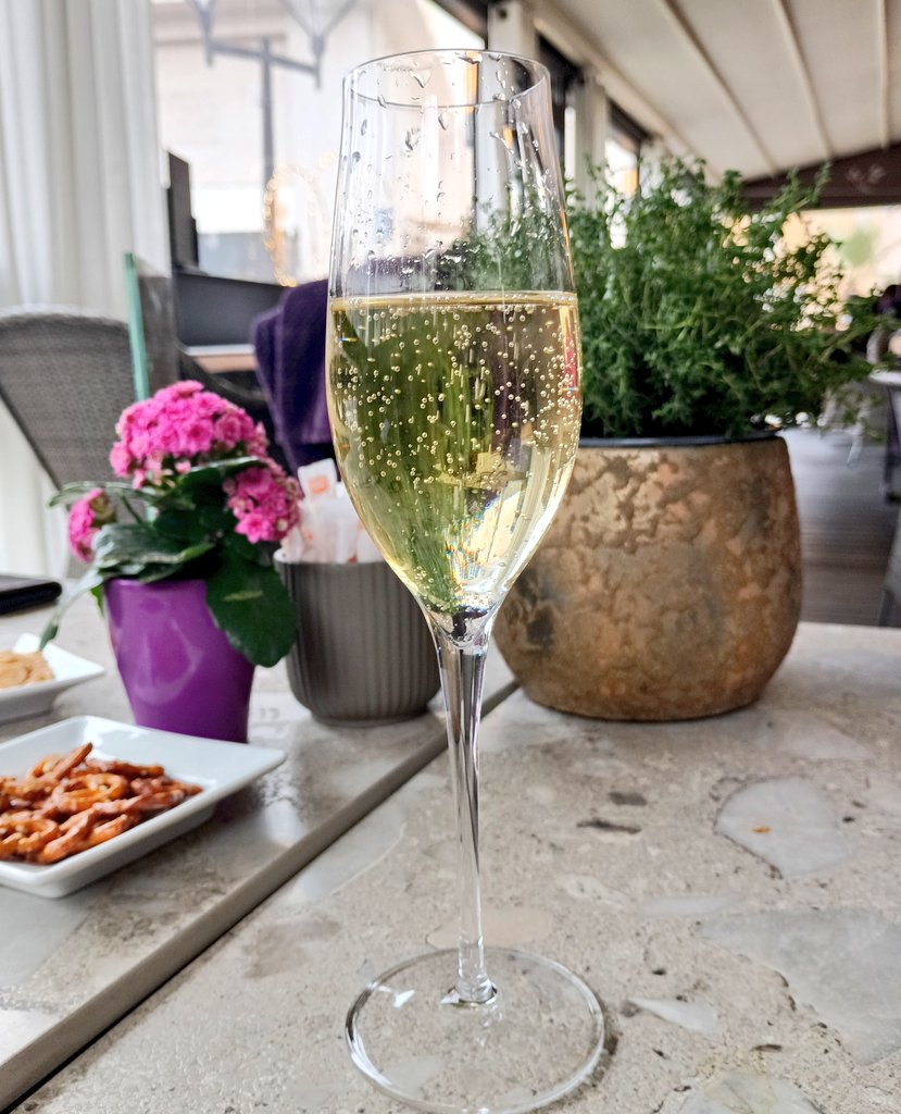 情報収集専用垢なので基本呟かないでも呟くときは発作が起きたと思ってくださいポヨ tweet media