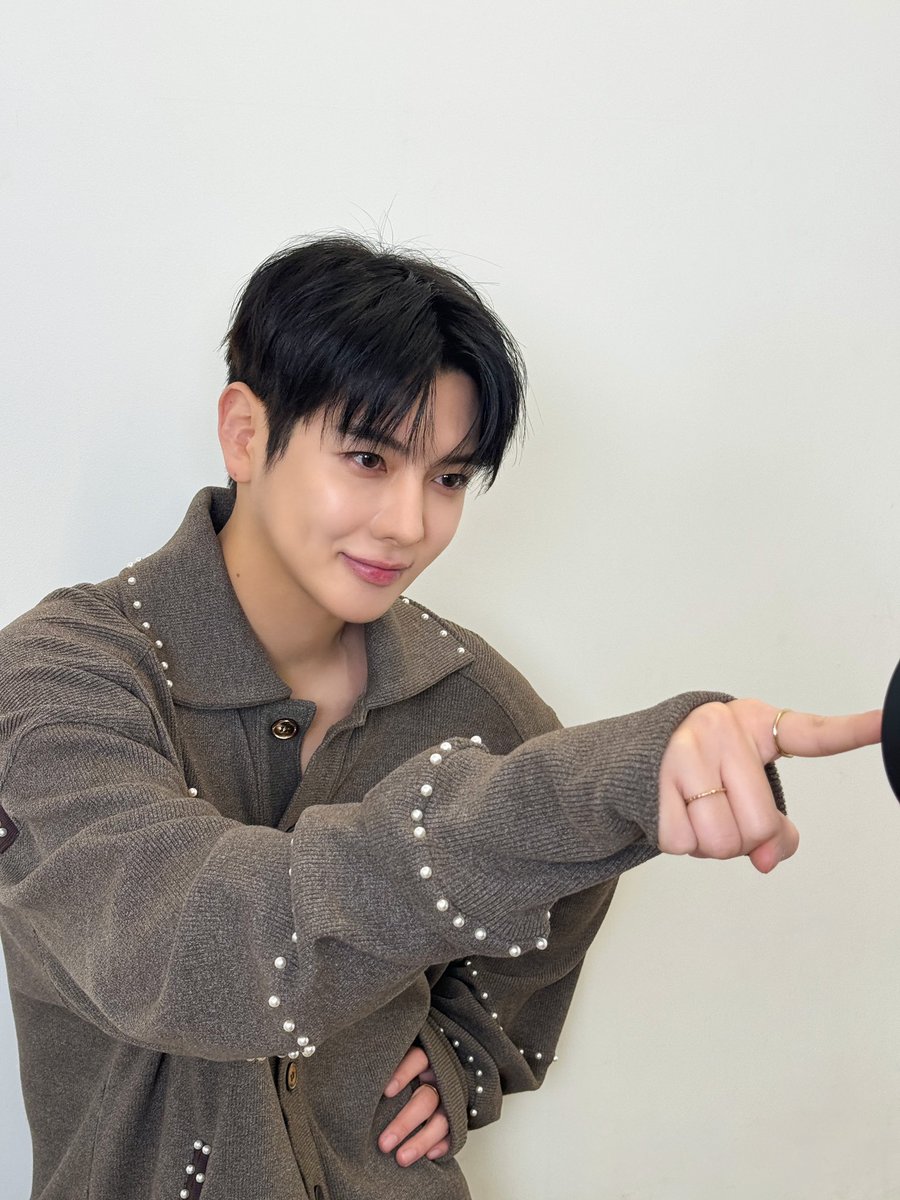 hrlyren_'s tweet photo. i luv him i luv him i luv him i luv him i luv him i luv him i luv him i luv him i luv him i luv him i luv him i luv him https://t.co/go36mZp8hp