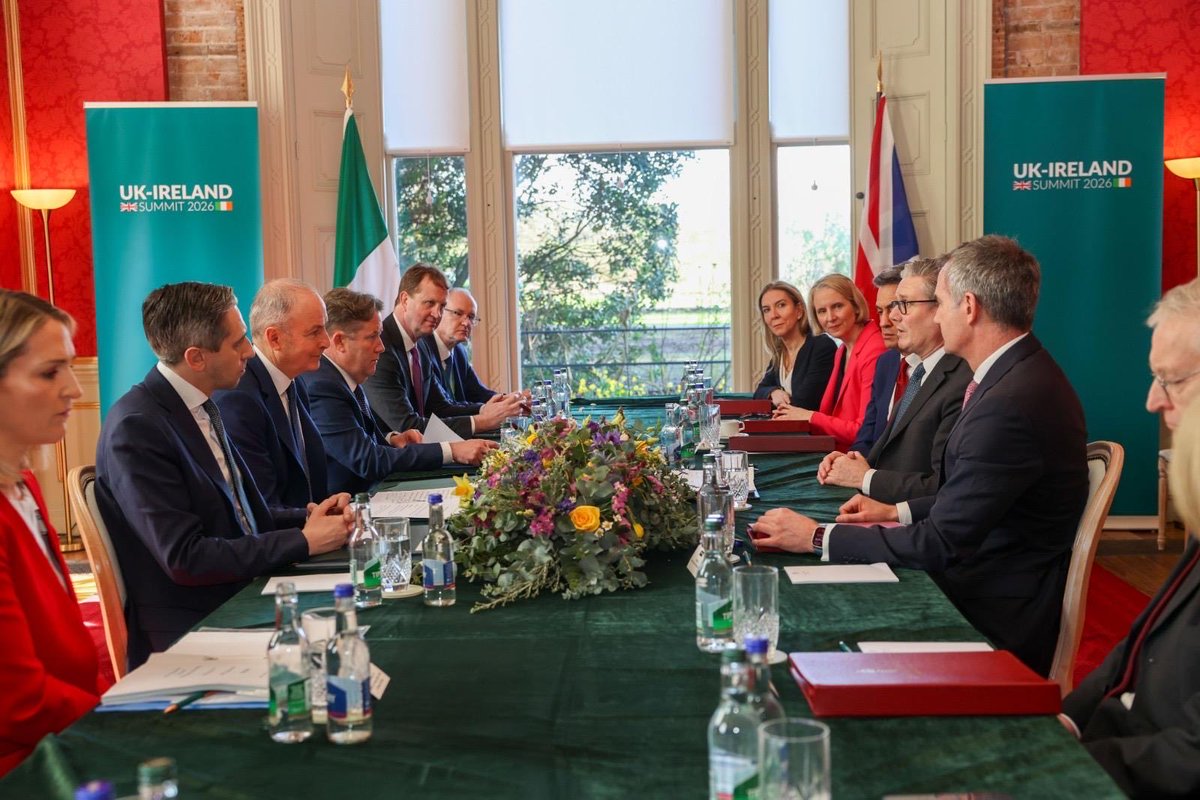 Hilary Benn tweet media