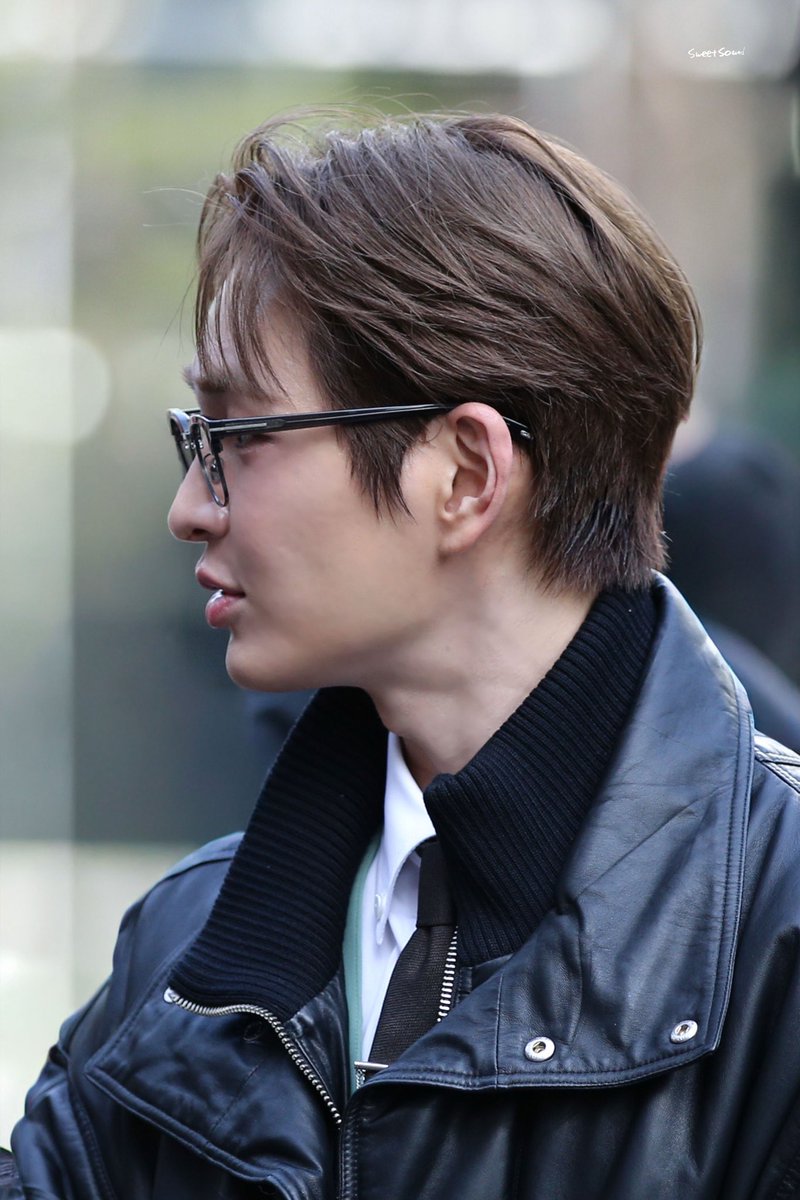 260314

💚🩷

#ONEW #온유