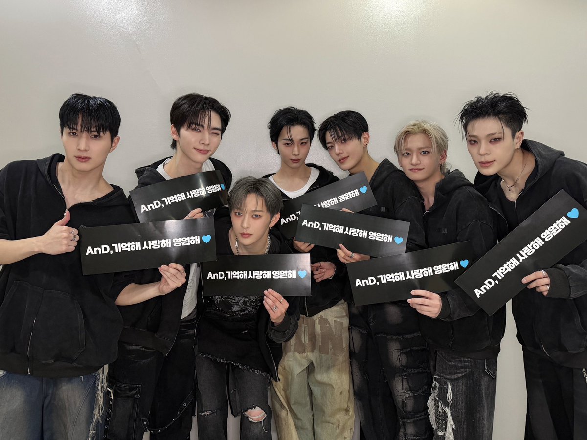 WHIB(휘브) tweet media