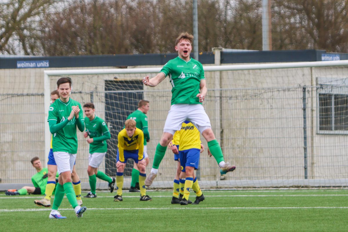 Bonehead tweet media