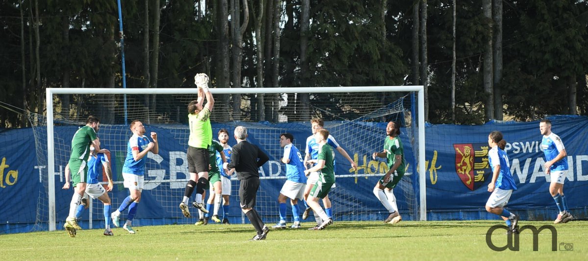 Angela Mrozek tweet media