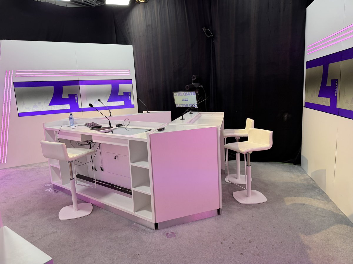MaxDu151's tweet photo. Le 12 février, j’étais sur le plateau de Qu4tre Liège Media avec le président de Le Cercle des Créateurs Digitaux pour promouvoir notre événement qui a eu lieu hier. 🎥
Un super moment pour mettre en avant les créateurs de contenu !

#LeCercle #CreateursDigitaux #Liege #Qu4tre https://t.co/lkh3Bq3fuF