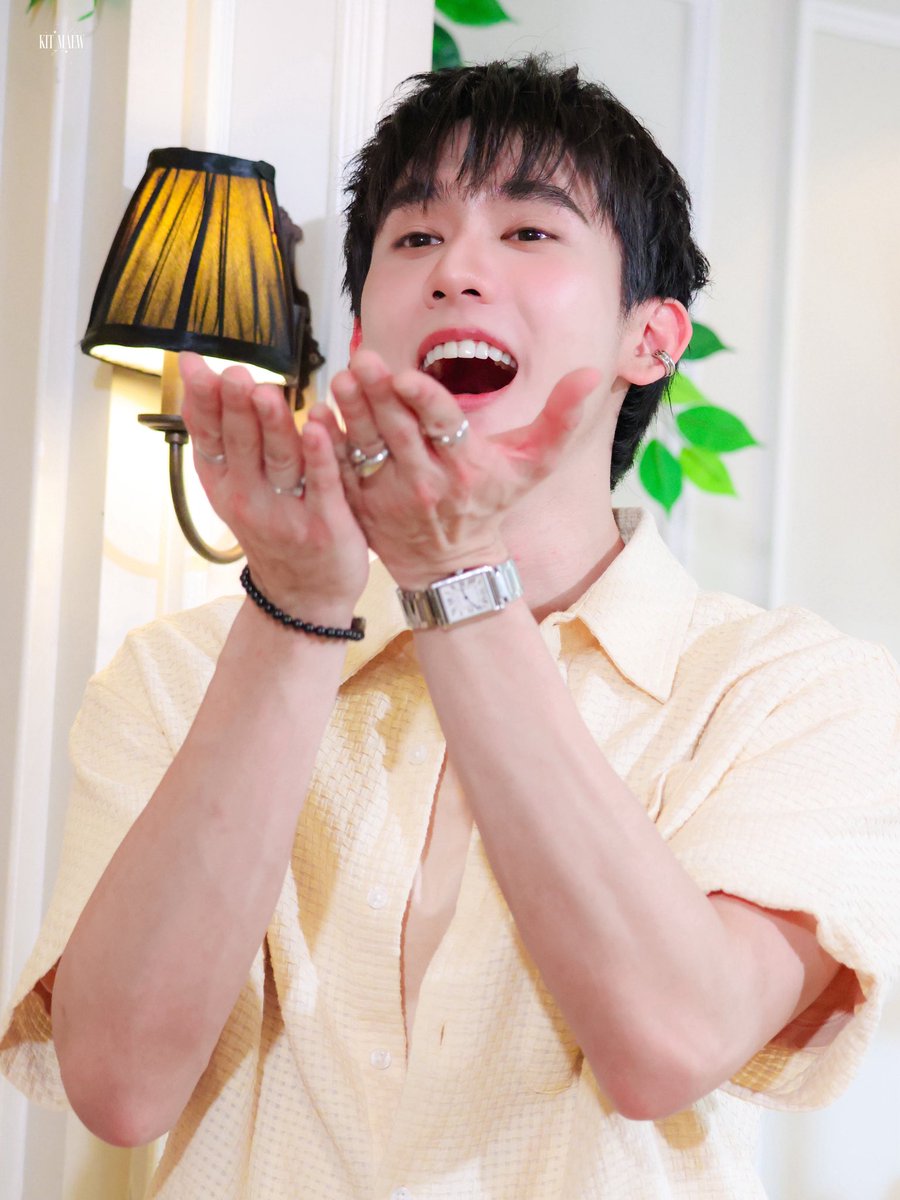 260315 จุ๊บๆ 😽 

RISEBYNUR X BOOK
#RBNxBookAfternoontea
#kasibook  <a href="/kasibook/">กษิบ๊อง (ปลูกผลเขือเทศ)</a>