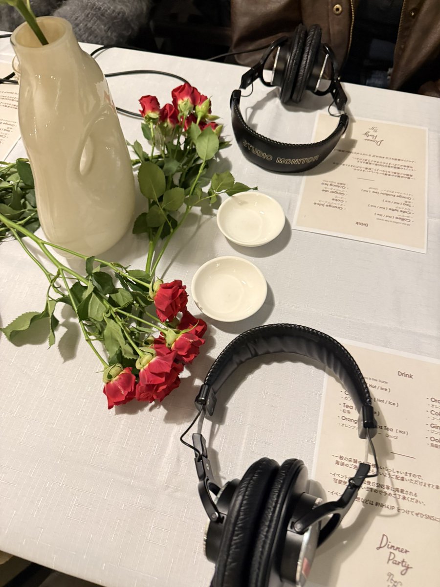 secondshedy's tweet photo. 🥀Dinner Party in Tokyo🍽️

やっぱりNiallの曲は良い、これに尽きる😮‍💨2回も試聴させていただき、Niallからの質問に答えたりNiallへの愛をお伝えしたり💫日本のことを気にかけてくれているらしく、良いお知らせが出来るように頑張ります、とのことでした♡📢

リリース楽しみ😽
#NH4JP @NiallOfficial https://t.co/yNltxjx9rj
