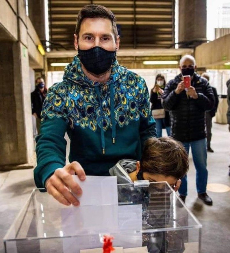 aitana ♡ tweet media